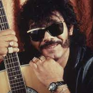 Castelo milionário do sertanejo José Rico encalha em leilão pela 2ª vez